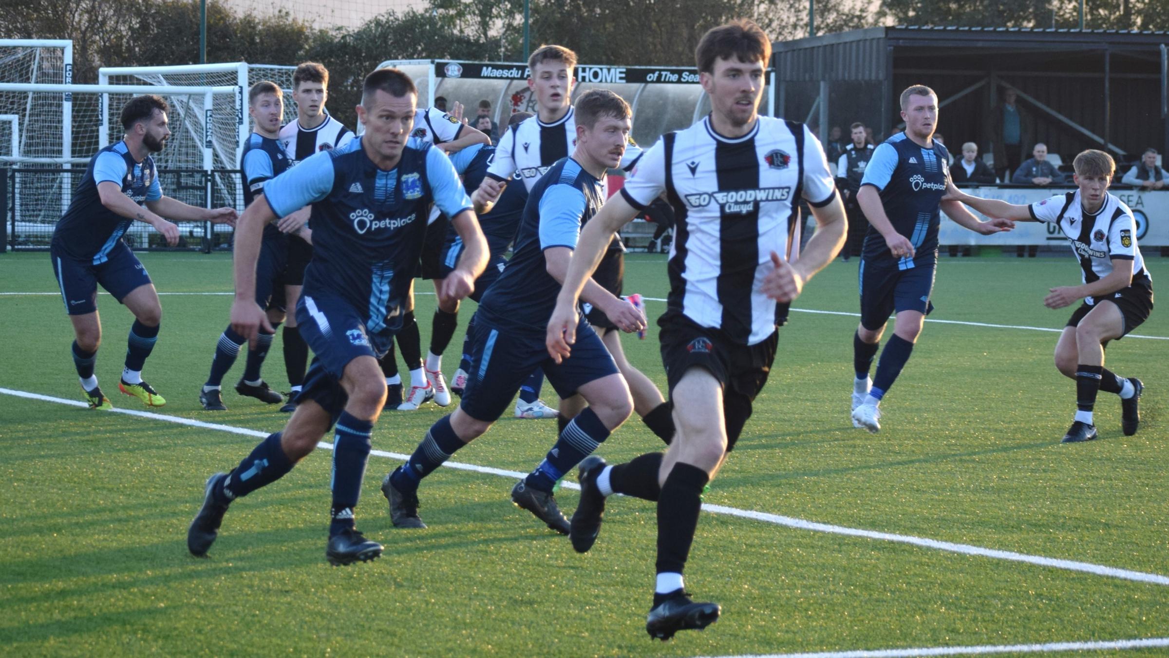 Kinmel Bay v Llandudno Town. Photos: Barry Griffiths